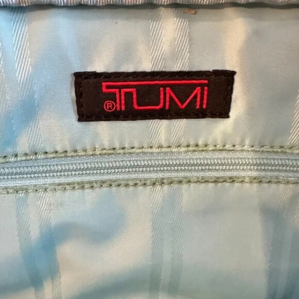 Tumi Black Nylon Slim Laptop Leather Trim Top Handle Commuter Travel‎ Business
